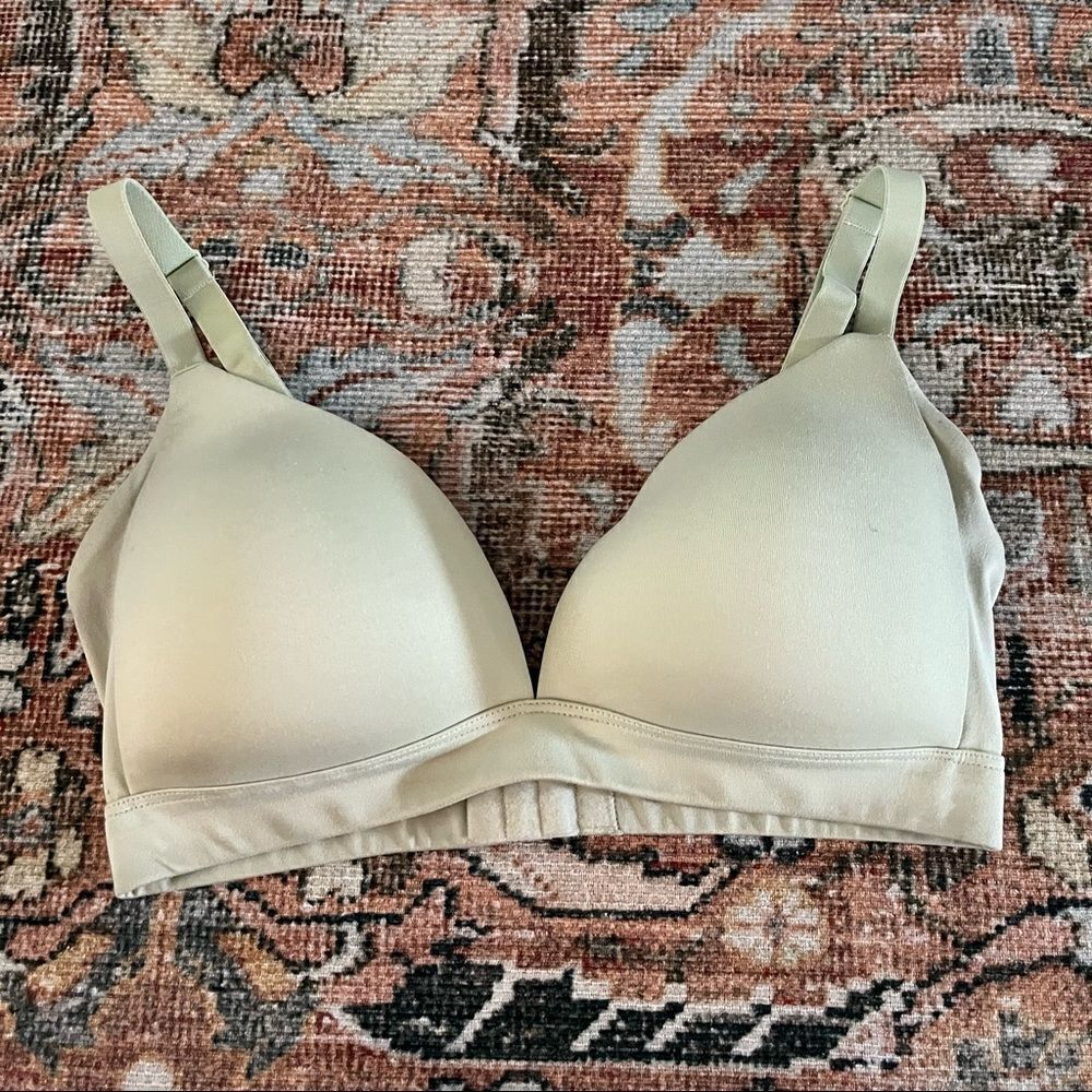 Auden Lightly Lined Wirefree Bra 34D